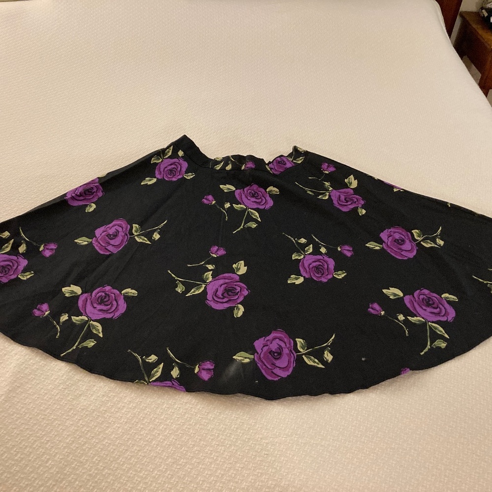 Black ‘n Purple Flowered Skirt, 2x, Stretch Synthetic